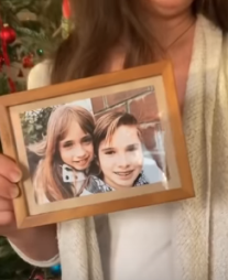Mutter Maria aus Berlin zeigt ihre geraubten Kinder